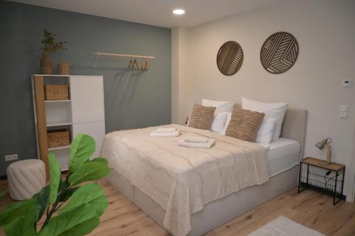 Oberdorla Appartement | Stilvolle & ruhige Ferienwohnung mit Terrasse & Garten