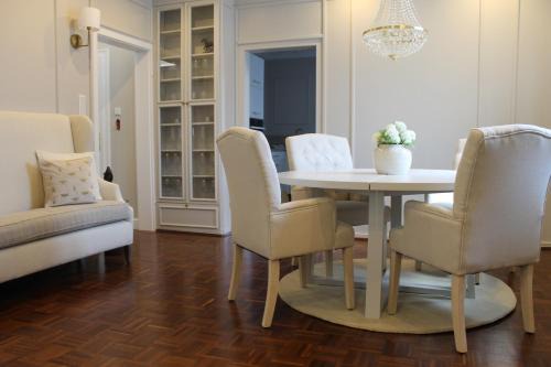 Kernstadt Appartement | Stilvolle Wohnung im Zentrum für 5 Personen