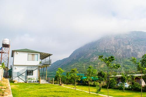 Nandi Hills Maison | Stone Hills