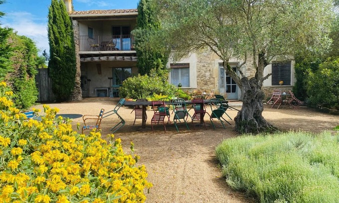 Verdun-en-Lauragais Maison | Maison en pierre avec piscine 10 couchages au cœur d'une ferme