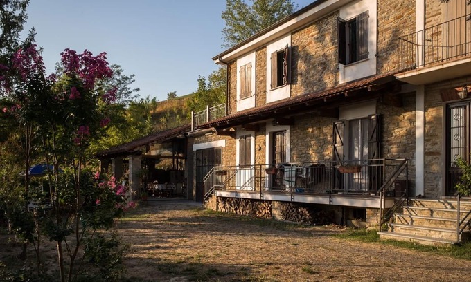 Melazzo Cottage | Maison en pierre entourée par la nature pour des vacances reposantes en famille
