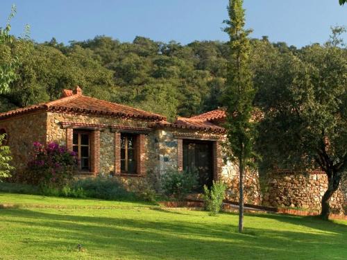 Alajar Maison | Stone House in Alájar near Gruta de las Maravillas