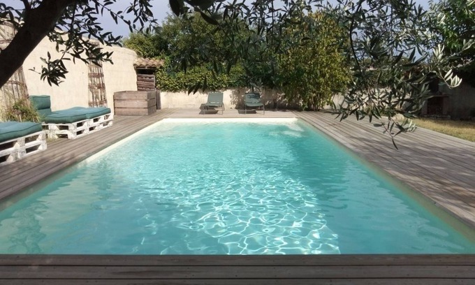 Saint-Theodorit Maison | Stone house with swimming pool between the sea and the Cevennes mountains