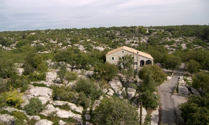 Labeaume Villa | MAISON EN PIERRES AVEC PISCINE PRIVEE PROCHE DES GORGES DE L'ARDECHE