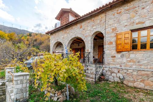 Kalavrita Maison | Stone Mountainhouse near Kalavryta, North Peloponnese, Greece