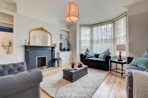 Cromer Maison | Stones Throw