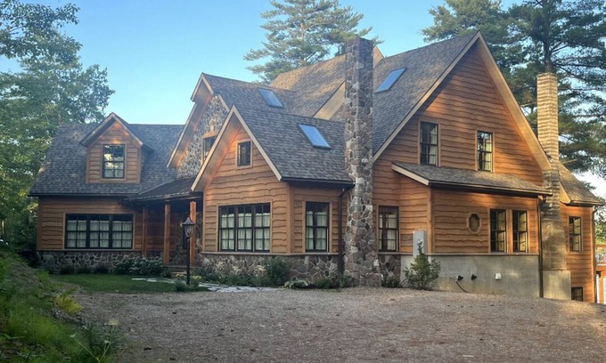 East Wakefield Cabine | Storybook Pines — A Lakefront Family Reunion Retreat