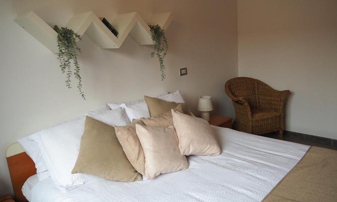 Alba Appartement | Strada Romano House