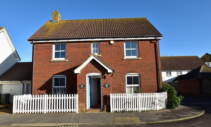 Camber Maison | Strand House - chalet pour les familles et les chiens dans le village de Camber, près de Rye