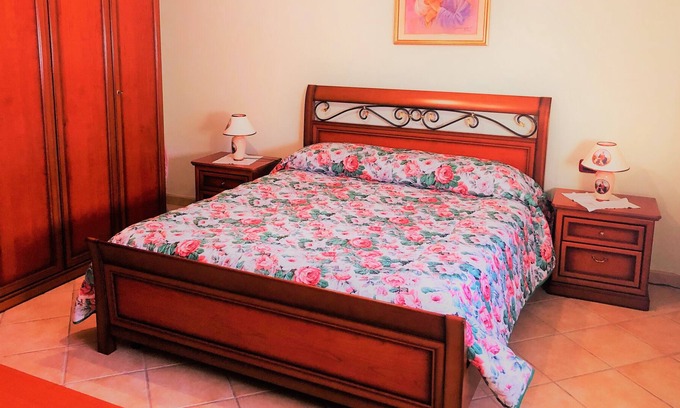 Bacu Abis Maison | Strategic position 10 minutes from the west coast of Sardinia