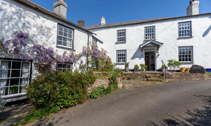 Stratton Maison | Stratton Gardens