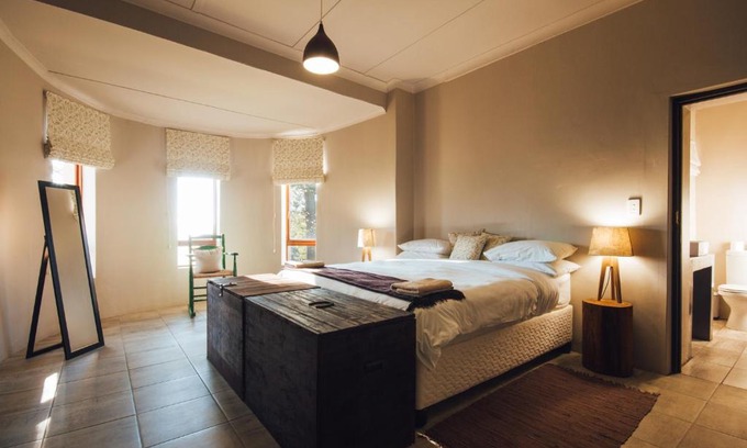 Heidelberg Maison | Strawberry Hill Farm