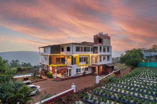 Mahabaleshwar Station Balnéaire | Strawberry King Resort