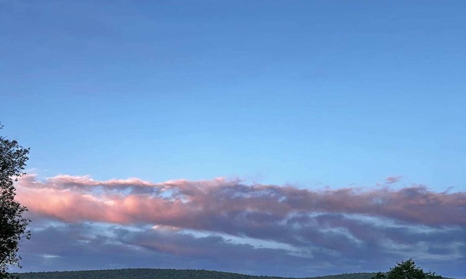 Warfordsburg Cabine | Streamside Haven at 70 Acres Valley Retreat