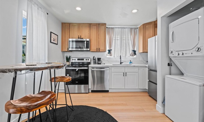 San Marcos Maison | Strict No Parties, New Modern Clean Cozy Home