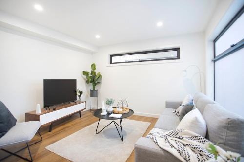 Rowville Maison | Stud Park Residence by Ready Set Stay
