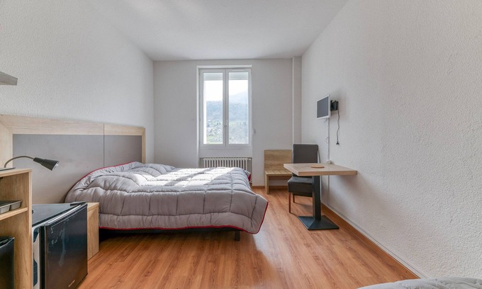 Arvillard Appartement | Studio '106' avec piscine partagée, terrasse partagée et Wi-Fi