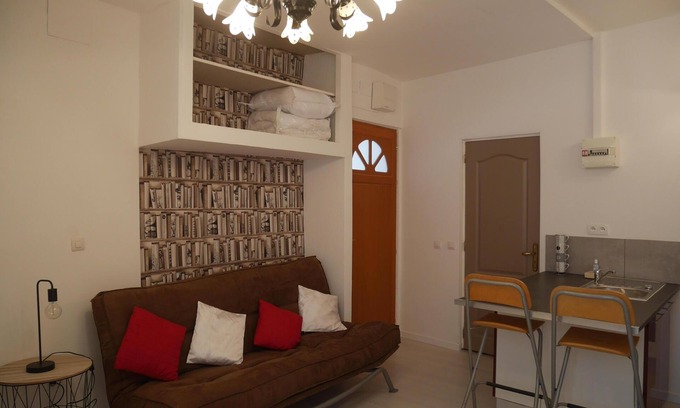 Pont-Saint-Esprit Appartement | studio 25 m2 meublé refait a neuf