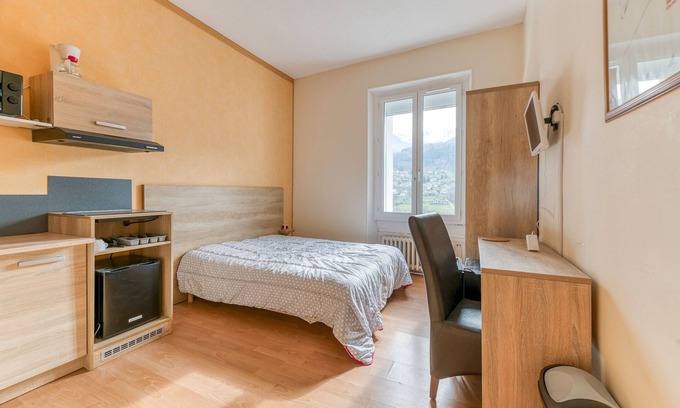 Arvillard Appartement | Studio '305' avec piscine partagée, terrasse partagée et Wi-Fi