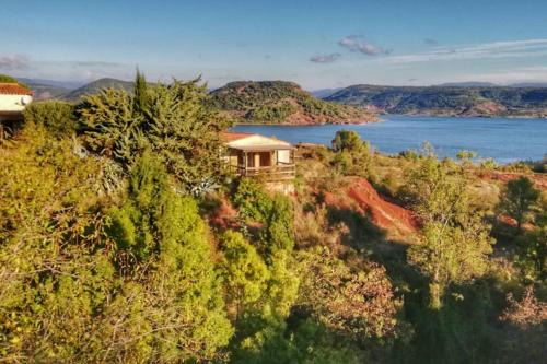 Liausson Appartement | Studio 32m2 - dans propriété avec vue imprenable sur le Lac du Salagou
