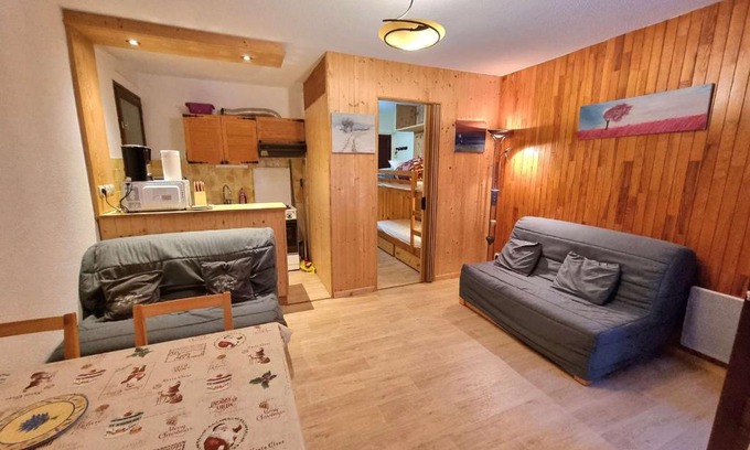 Saint-Michel-de-Chaillol Appartement | Studio 4 Pers avec Terrasse et Jardinet - Ski et Randos à Pied - Animaux Admis - FR-1-393-164