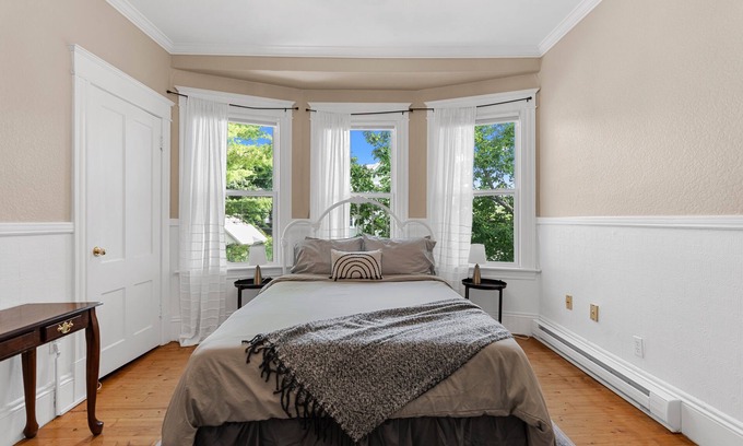 Moncton Appartement | Studio 5~ Cozy BDRM w/ Private Bath