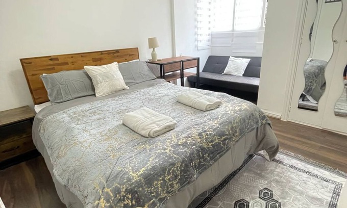 Kilburn Appartement | Studio A– Elegant Chic Retreat Near London Landmarks