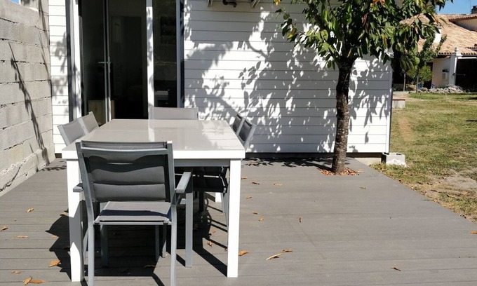 Croignon Appartement | Studio « À La Source De Croignon » avec terrasse privée, Wi-Fi et climatisation