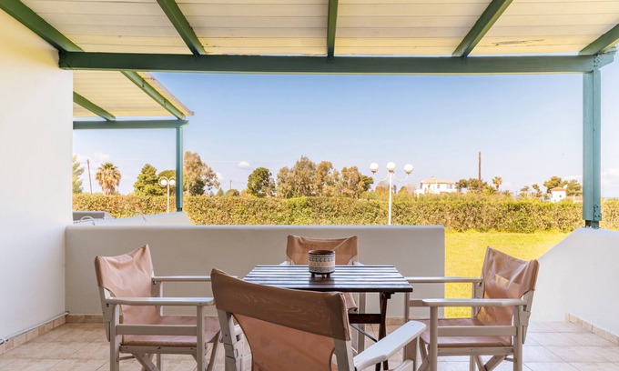 Kiparissia Appartement | Studio '3' avec terrasse privée, Wi-Fi et climatisation