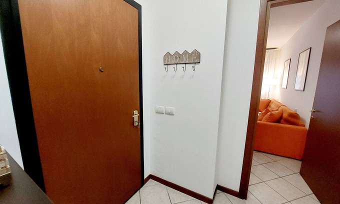 Gorle Appartement | Studio apartment-7 min from Bergamo, 10 min Orio (BY CAR)
