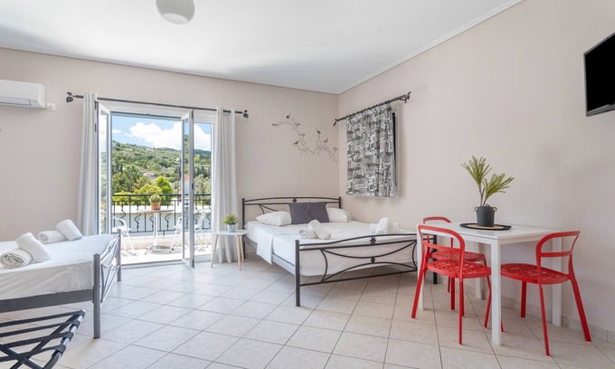 Kalligoni Appartement | Studio 'Alexandros 3 Guests' avec vue sur montagne, Wi-Fi et climatisation