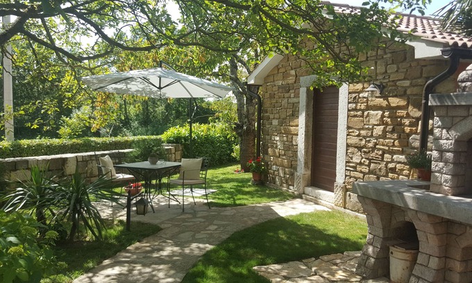Gracisce Appartement | Studio Apartment Cami - magnifique cottage dans un style authentique d'Istrie
