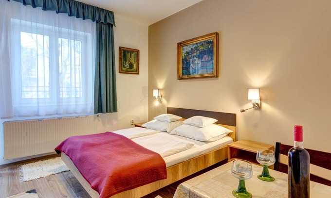 Heviz Appartement | Studio Apartment in Heviz 4