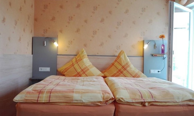 Beckingen Appartement | Studio Apartment - JUNIPRO Apartments Haustadt