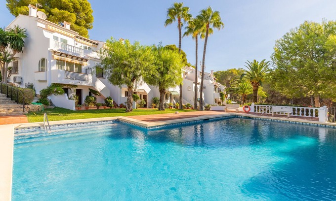 Pinar del Advocat Appartement | Studio 'Sillero Dos' avec piscine partagée, Wi-Fi et climatisation