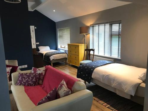 Kinvara Appartement | Studio Apartment sleeps up to 4 guests in Kinvara