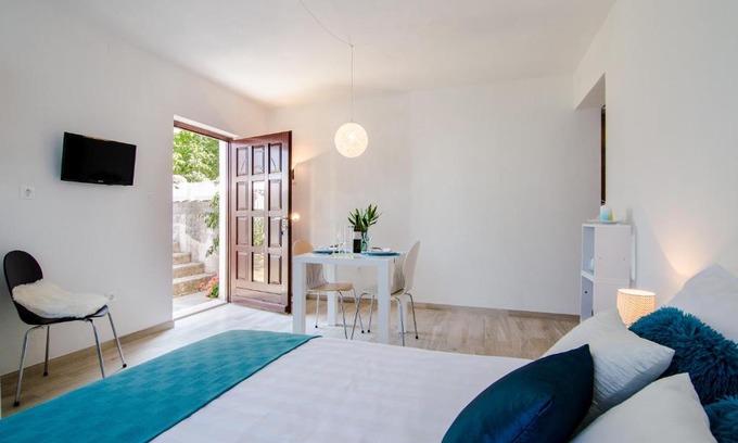 Kapelica Appartement | Studio apartment Stella