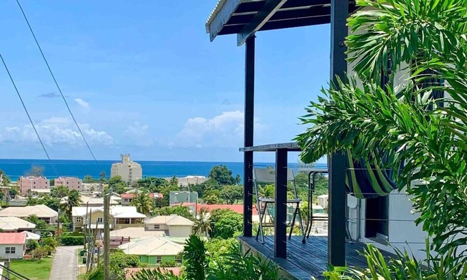 Cane Hill Appartement | Oceanview Studio APT 5A Near Beach -Paradise Point