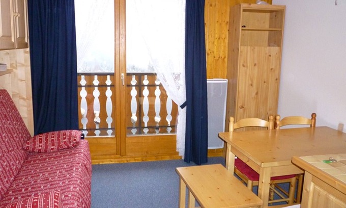 Station de Drouzin le Mont Appartement | Studio au pied de la télécabine avec balcon