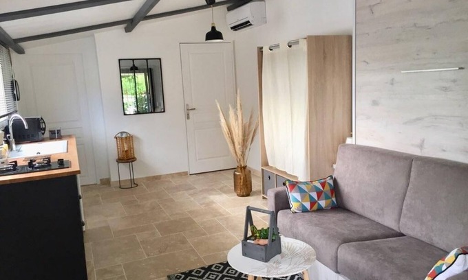 La Garde-Adhemar Appartement | Studio Aux Lauriers d'Adhémar