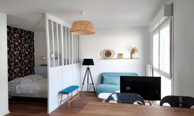 Centre Appartement | Studio avec coin nuit - centre commerçant de Chalon