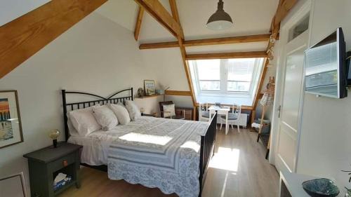 Westkapelle Lit Et Petit-Déjeuner | studio B&B Zeeuws licht