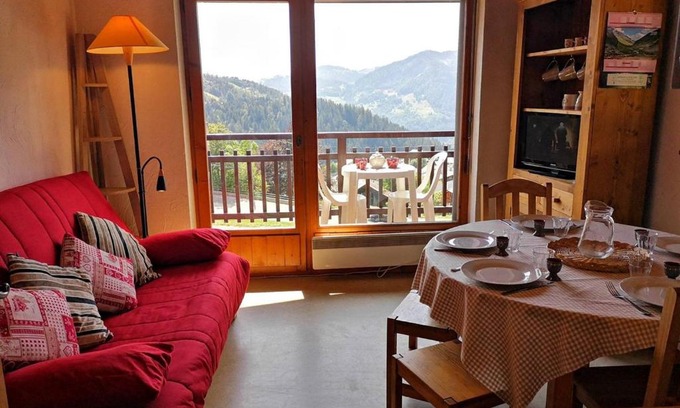 Notre-Dame-de-Bellecombe Appartement | Studio/Cabine avec Mezzanine - Proche Pistes, 5 Pers. - FR-1-595-17