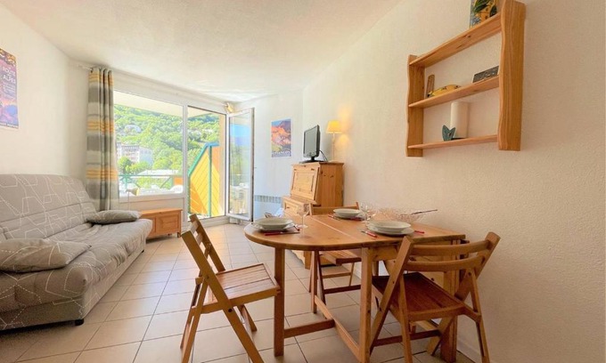Briancon Appartement | Studio Cabine à Briançon, 27m², Balcon Sud, Vue Panoramique, Proche Commerces et Télécabine - FR-1-330C-133