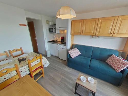 Les Saisies Appartement | Studio cabine aux Saisies, 4 pers, proche centre, balcon - FR-1-594-123