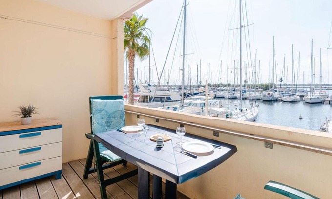 Gruissan Appartement | Studio cabine avec piscine et vue port à Gruissan - FR-1-409-199