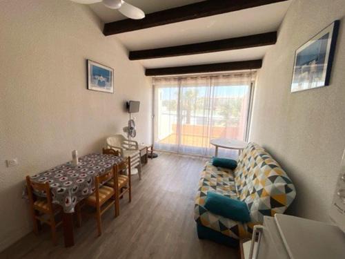 Vebron Appartement | Studio cabine avec terrasse, piscine, parking sécurisé, proche plage et port - FR-1-607-47