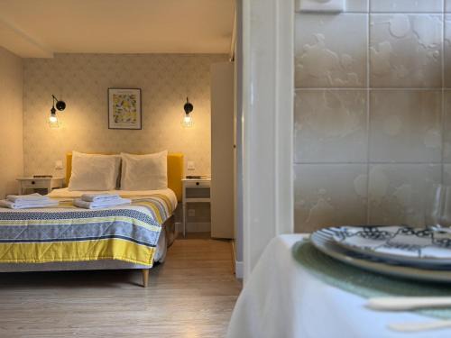 Excideuil Appartement | Studio chaleureux au cœur d'Excideuil avec wifi et animaux admis - FR-1-839-7