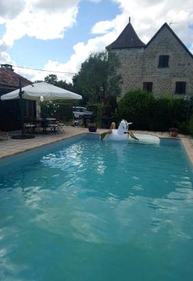Bio Appartement | Studio charmant à Bio avec jardin et piscine partagée, 32 m².