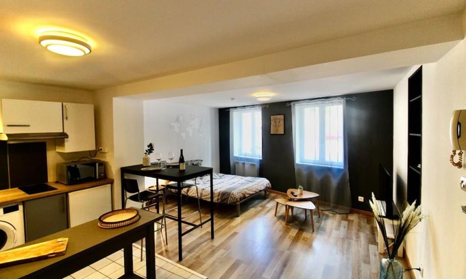 Gare-Jouvenet Appartement | Studio Cocooning proche Gare